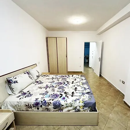 Sun And Durazzo Apartment *