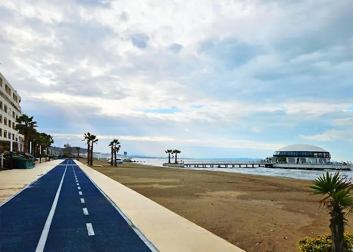 Sun And Durazzo 公寓