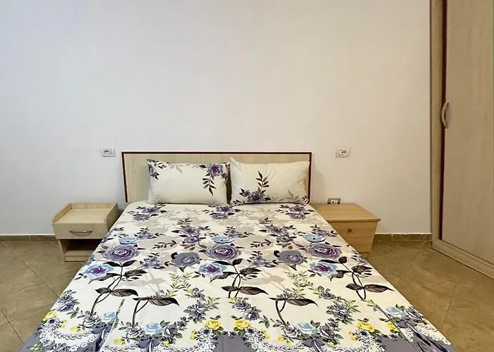 Sun And Durazzo 公寓