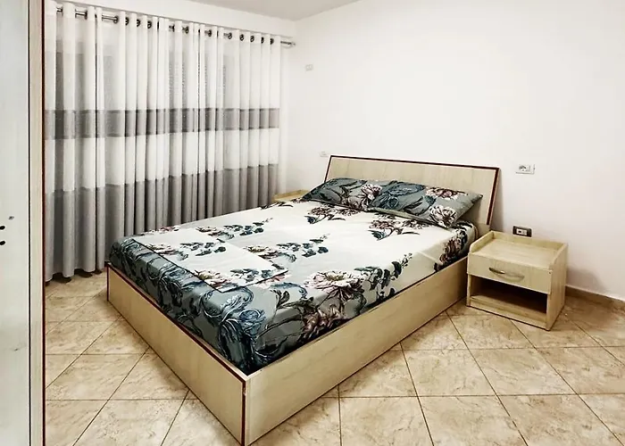 公寓 Sun And Durazzo