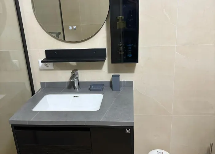 公寓 Sun And Durazzo *